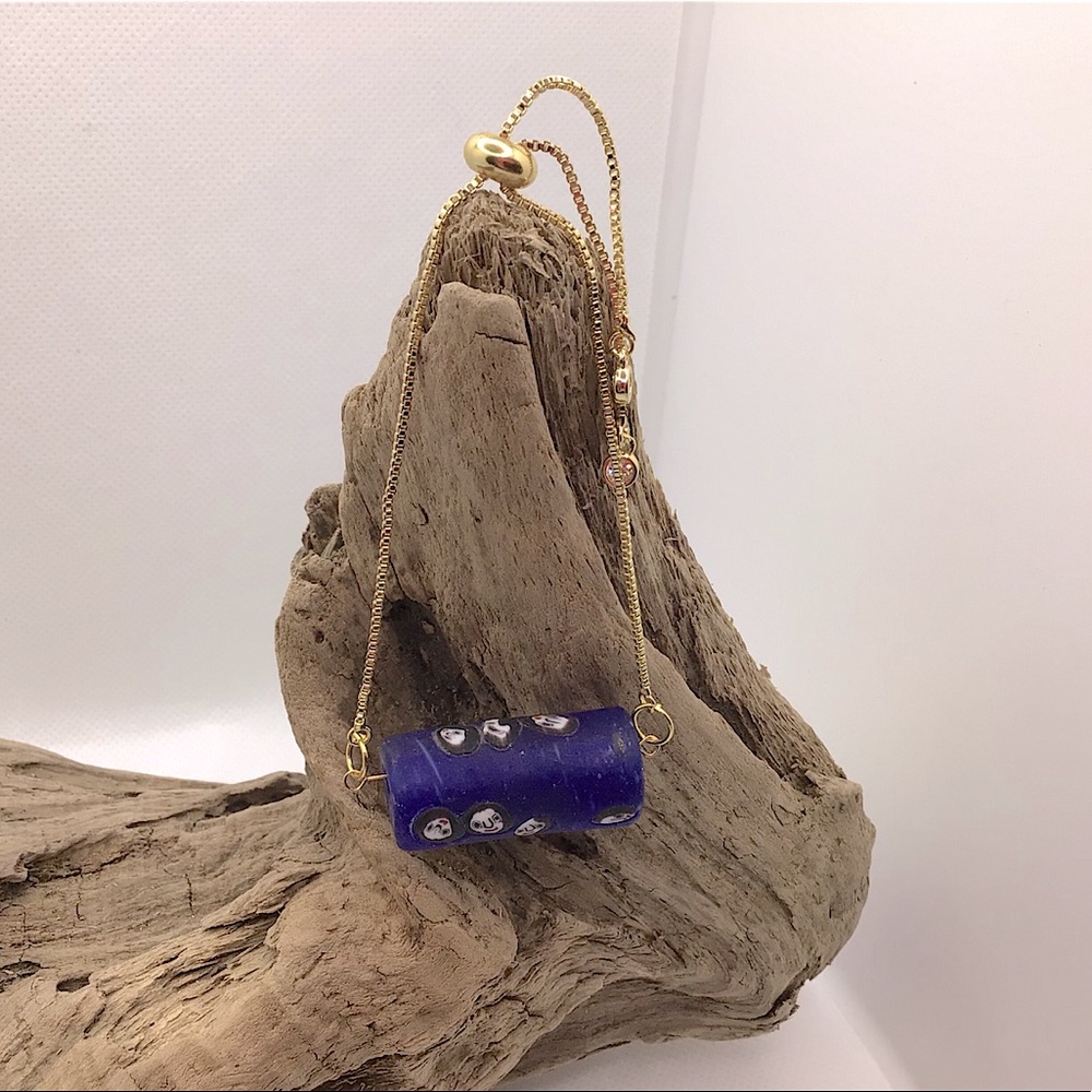 RARE Indian glass trade bead 18k gold bracelet